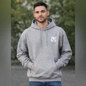 🐻 NWOT! OWNYC Bear Logo Pullover Hoodie